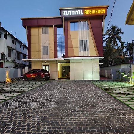 Willa Kuttiyil Residency Kottārakara Zewnętrze zdjęcie